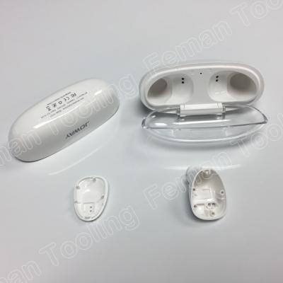 electronics-plastic-innjection-molding-pick-earphone.jpg